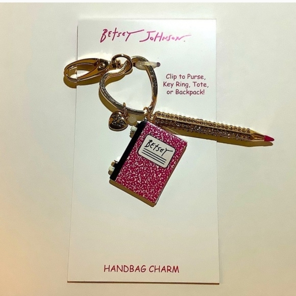 NWT BETSEY JOHNSON Goldtone With Pink Crystal PENCIL/ NOTE BOOK CHARM/ KEYCHAIN